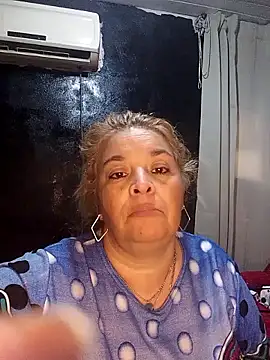 momismilf544 webcam