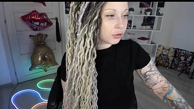 HoneySallyMoore webcam