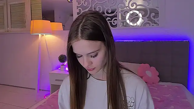 LuisaClover webcam