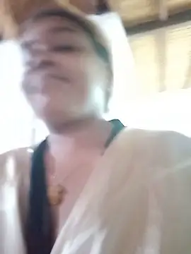 ELLA_KELLY webcam