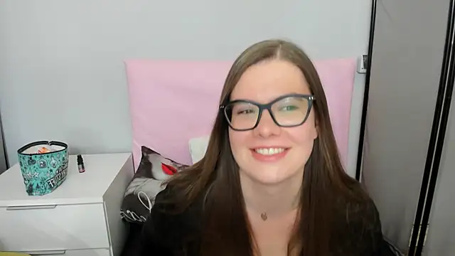 CarolineFlirt