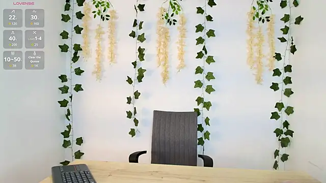 Emma_Sanz__ webcam