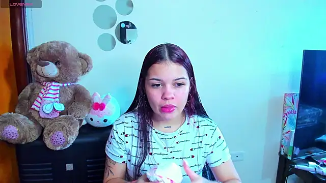 angelina_77