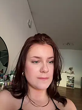  MaribelRiver chat room