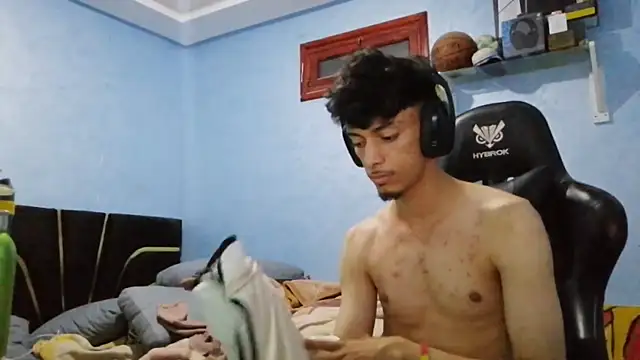 Dark_DesireX webcam