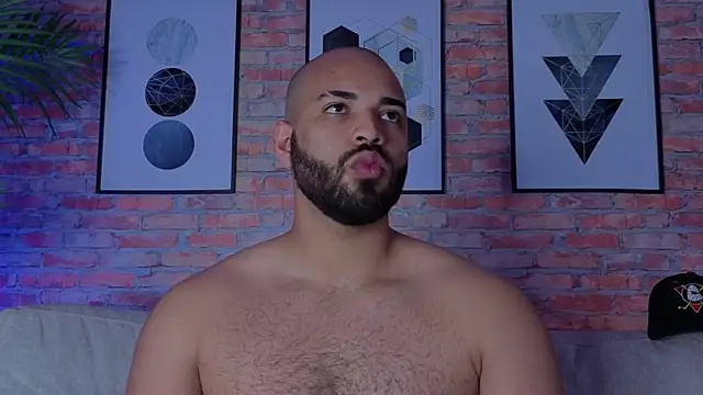 Chris_Varden webcam