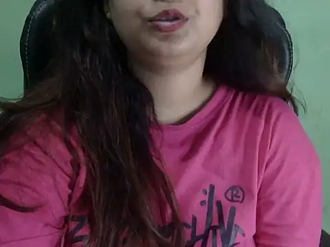 shivi_jaan webcam