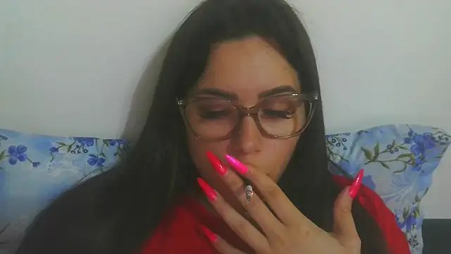 lovelyjulliette (Ask my age) - play pussy