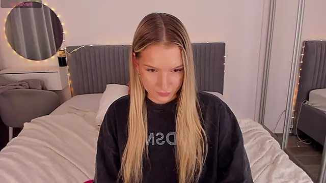 cassierayss (F young) - help me save for vacation