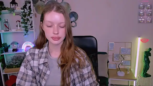 khloebeauty (F teen) - flash tits