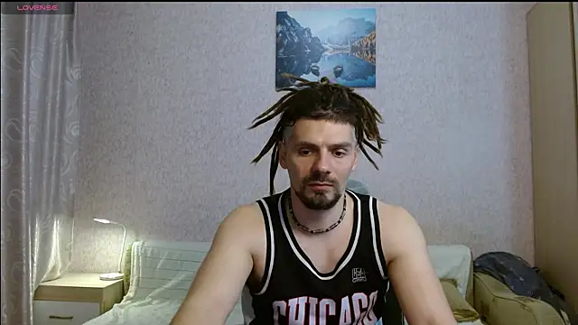 Aestheticguy101 webcam