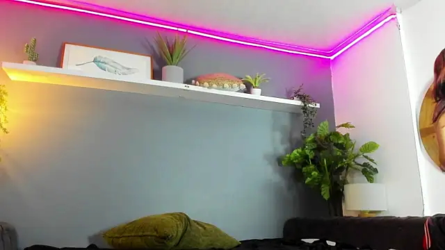 Kira_Exe_ webcam
