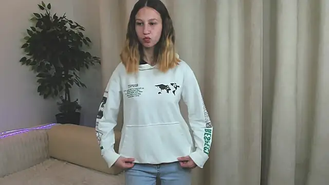 ChristiaHorde webcam