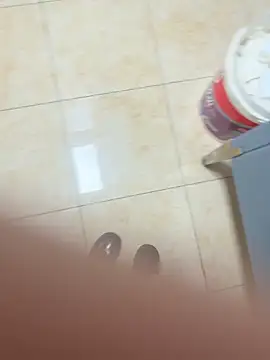 gougou13 live sex cam