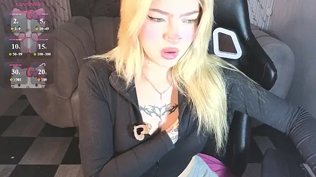 Kitty_fox_b webcam