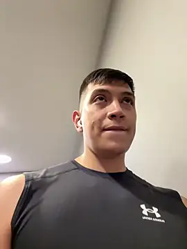 OliverWest04 webcam