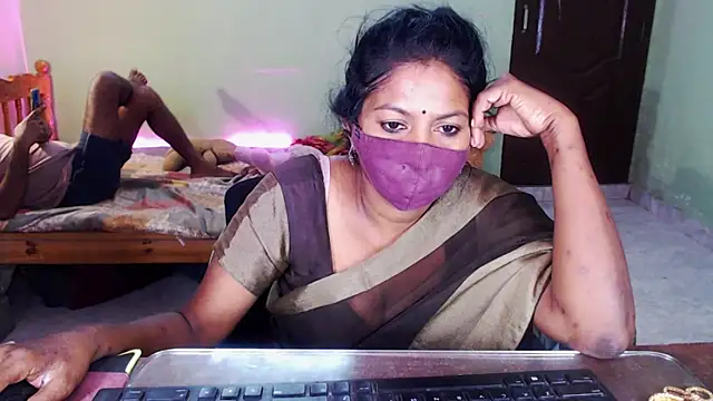 HotGulabi
