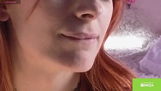 Kitty_gaze