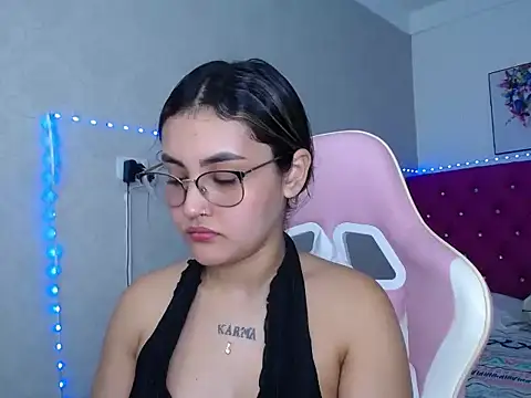 kathe-mills235 webcam