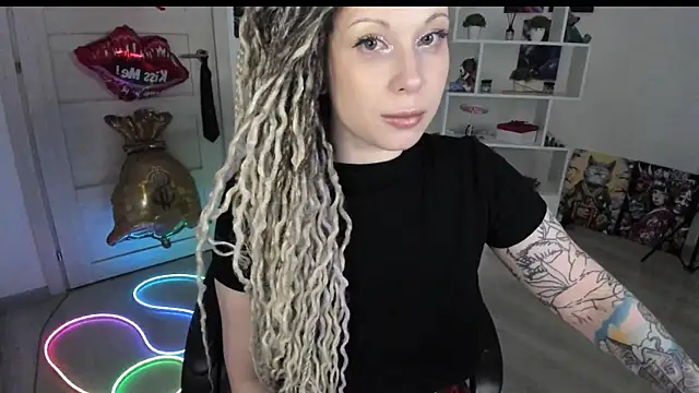 HoneySallyMoore webcam