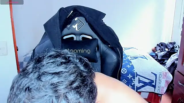 Tommy_Bred webcam