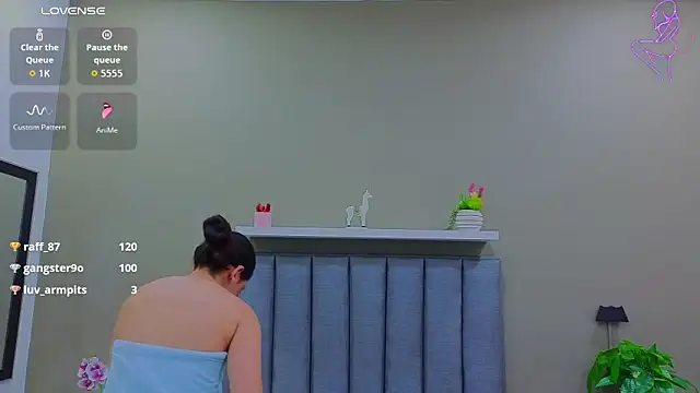 angelica_dymond