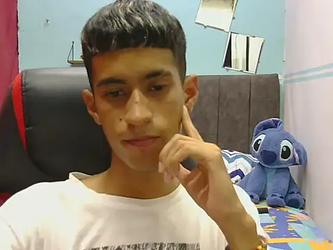 Angelstripboy webcam