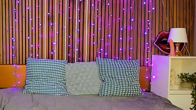 AshleyNova21 webcam