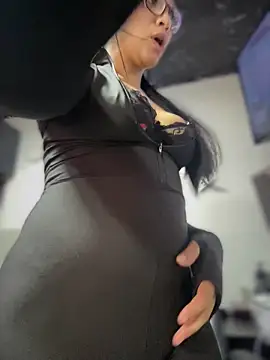 Preview of isabella-teen