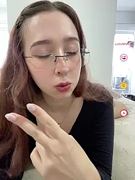 Webcam Model (tsuki_chan_on)  is live.Free join now!