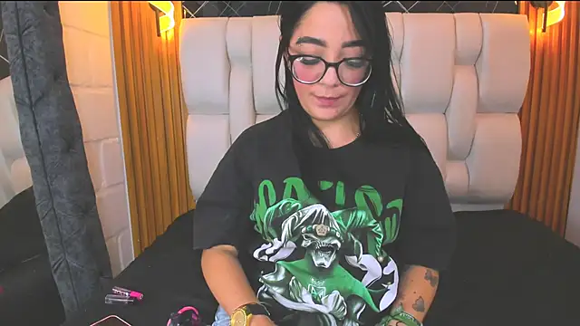 mia89_dl webcam