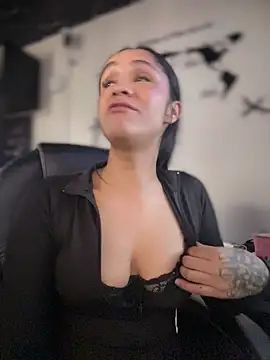 Isabella-Teen