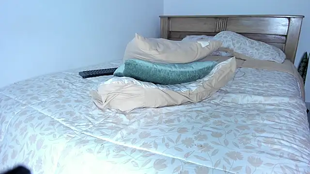 marywhitee__ webcam