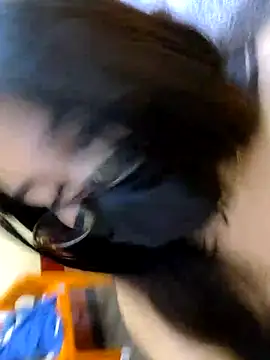 mini27mimi webcam