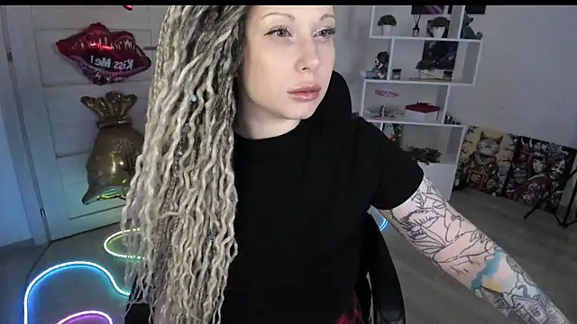 HoneySallyMoore webcam