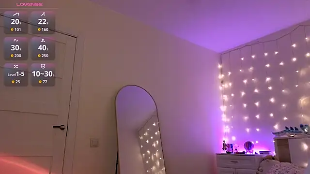 RebeccaAster webcam
