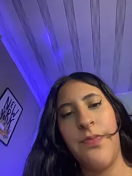 Maggiee_1 webcam