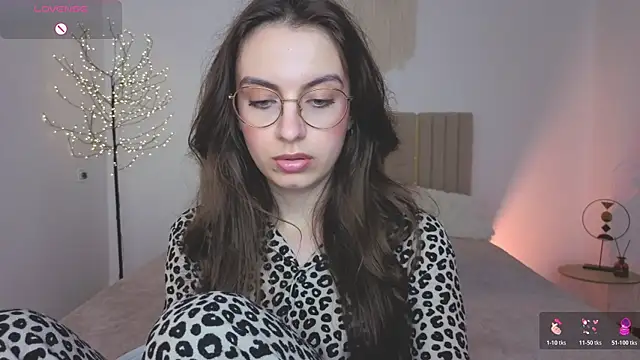 Real_cutie1 webcam