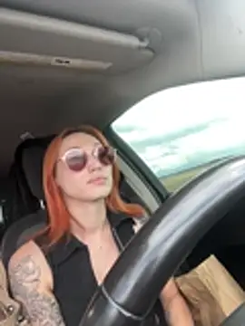 ThornsandHoney webcam