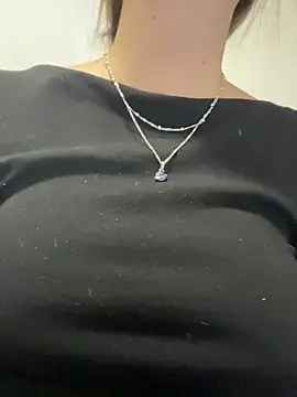 imlindapink live sex cam