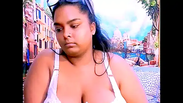 Indianfairy99 webcam