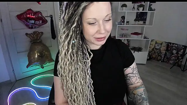 HoneySallyMoore webcam