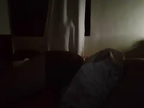 MakeMeCumAhh webcam