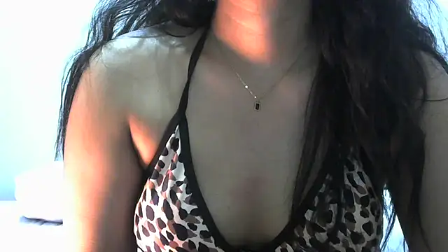 deep_dipalii webcam