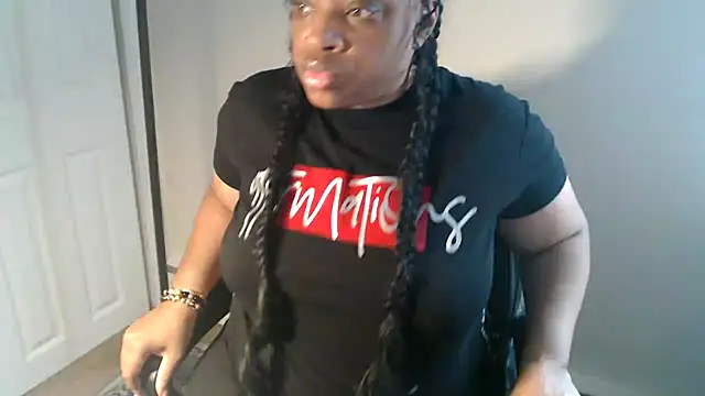 Sexymona1218 webcam