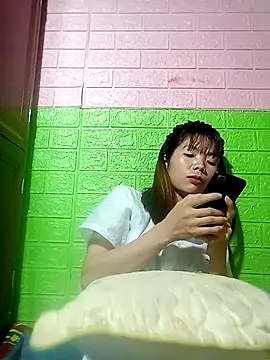 AmyLinee01 webcam