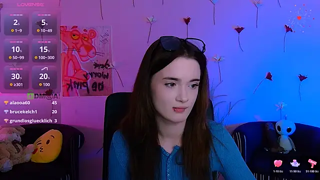 liana_kisses webcam