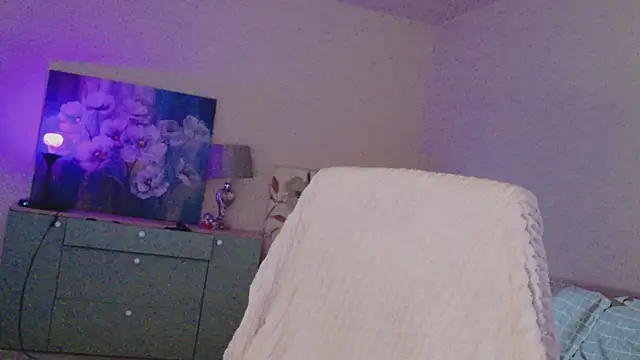 lara_heaven webcam