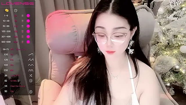 Monica-666888- webcam