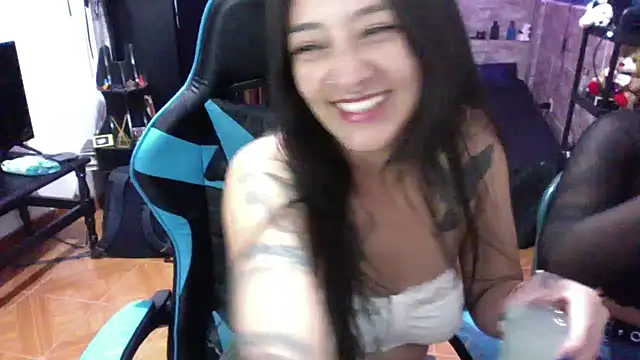 AngelaQueen_
